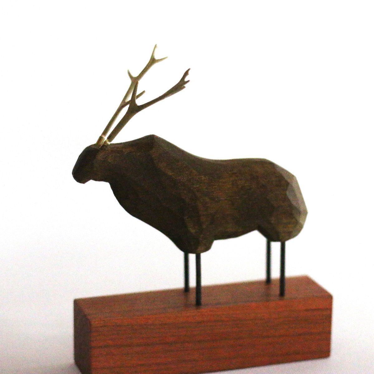 41 animals ／ 苔むす木工 | furacoco